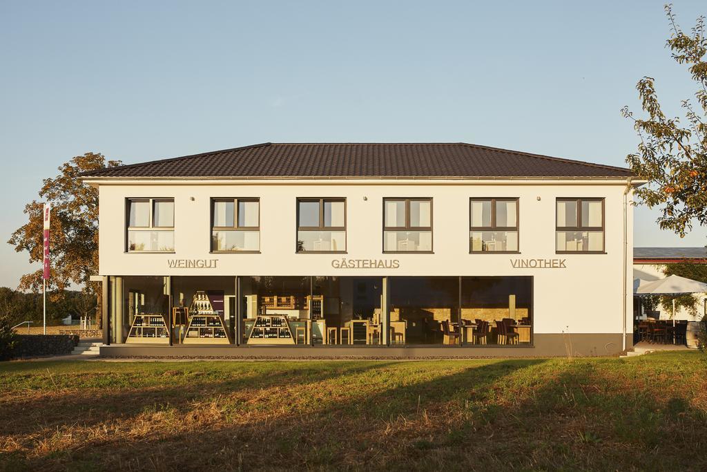 Meyerhof - Bioweingut, Vinothek & Gaestehaus Flonheim Exterior foto